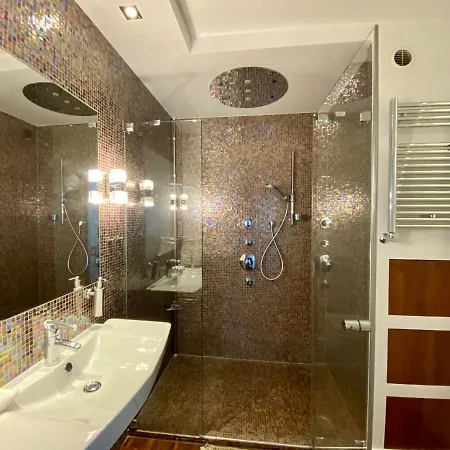 公寓 Aravel Old Town *