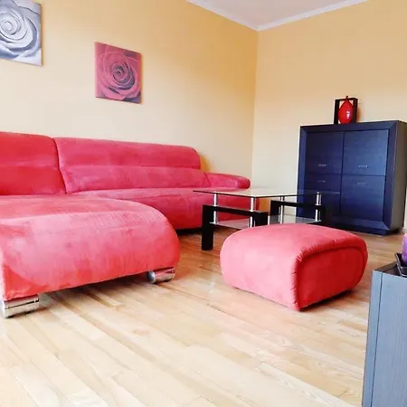 Aravel Old Town 公寓 *