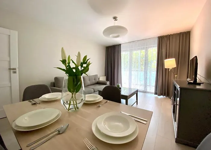 Aravel Old Town Apartments Apartment