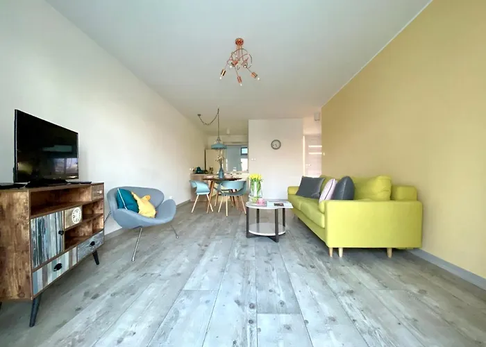 Aravel Old Town Apartments *