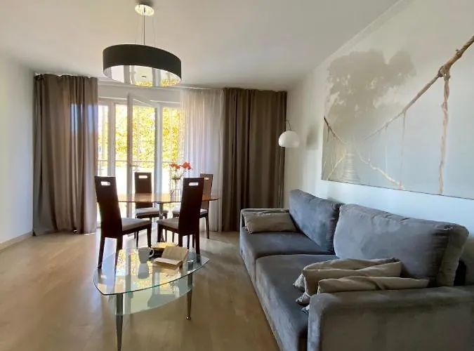 Apartment Aravel Old Town Apartments