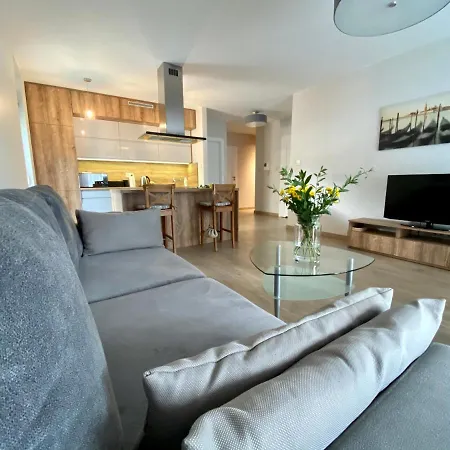 Aravel Old Town Apartament
