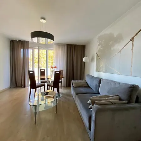 Apartment Aravel Old Town Apartments