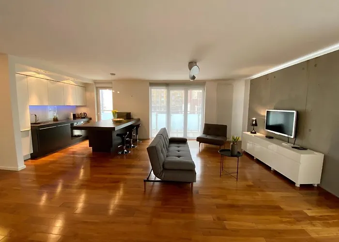 Aravel Old Town Apartments Apartment