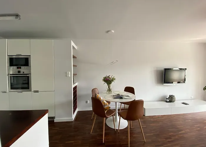 Aravel Old Town Apartments *